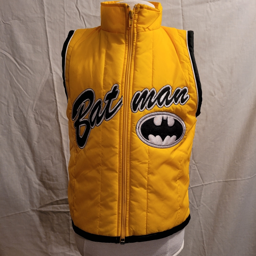 DC Comics Batman Yellow 3T Vest